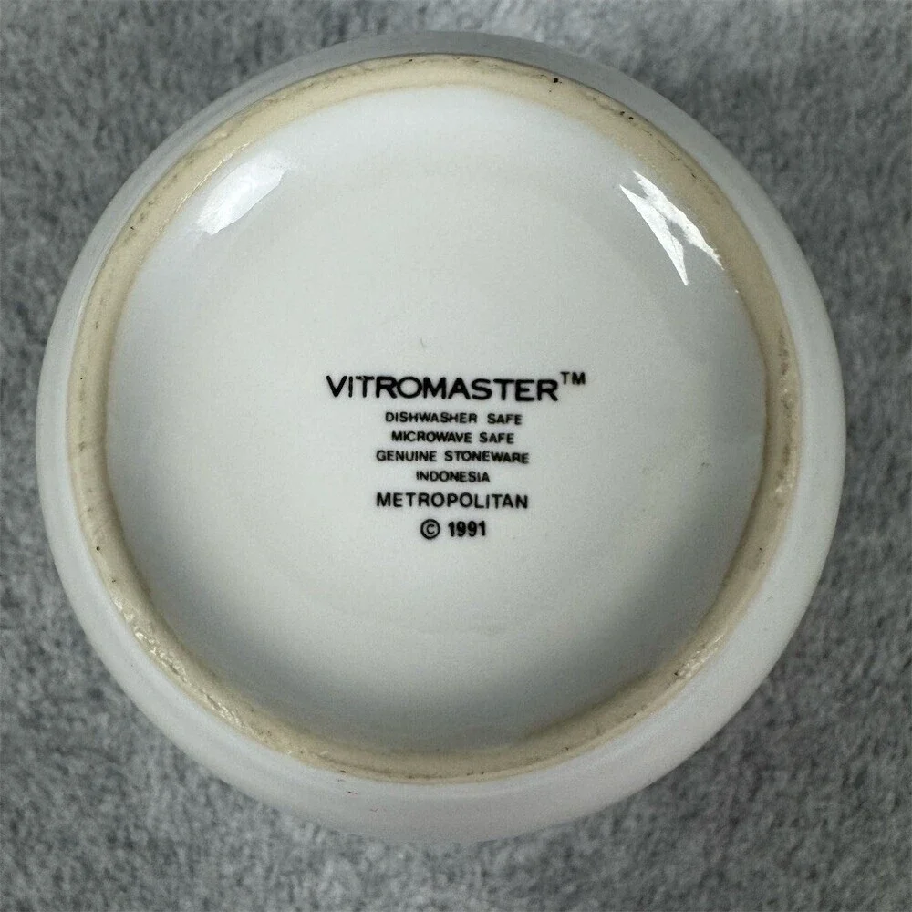 Vintage Vitromaster Metropolitan 1991 Lidded Sugar Bowl Covered Jar White